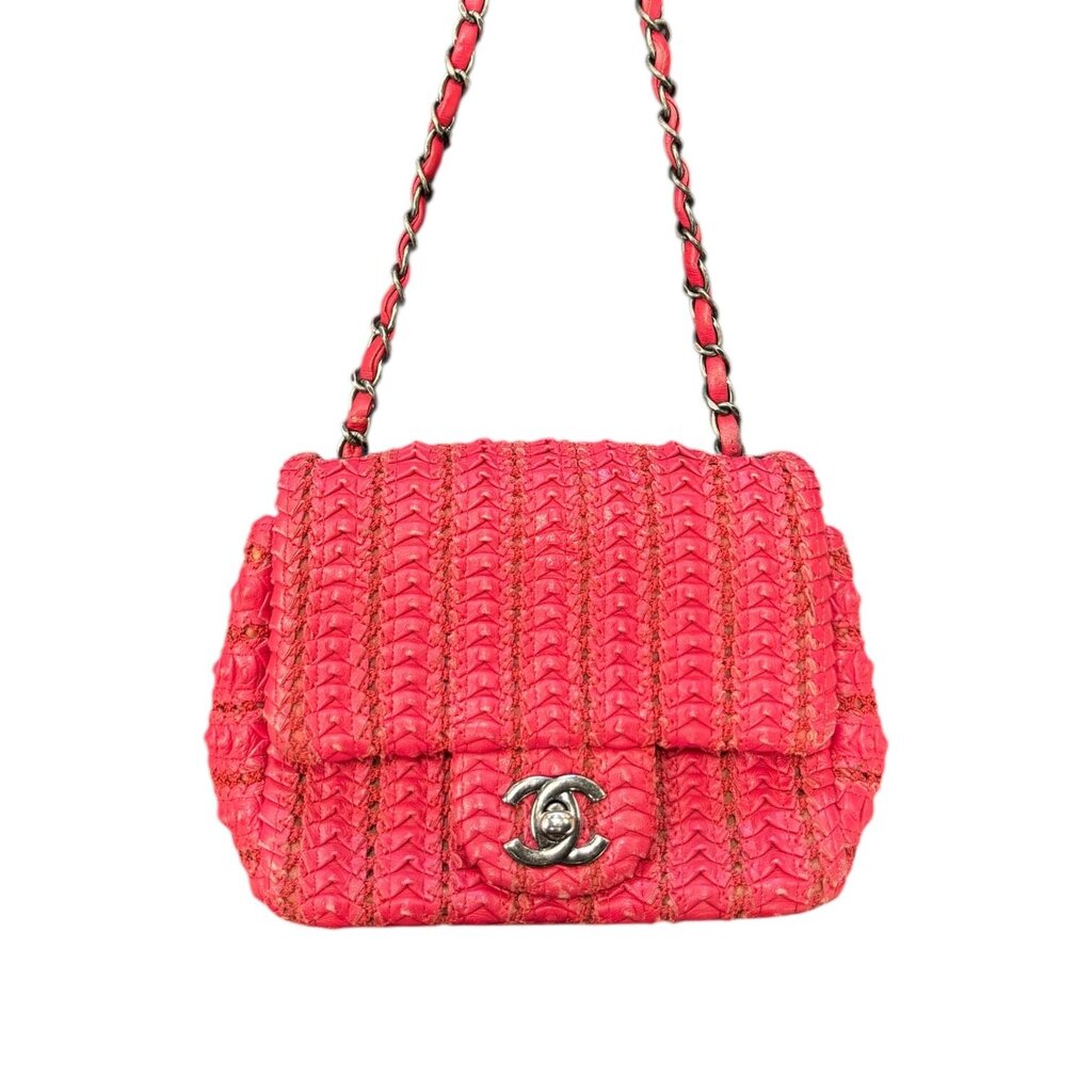 Chanel Woven Crochet Paris-Seoul Mini Square Crochet Flap Crossbody Bag Red Mini