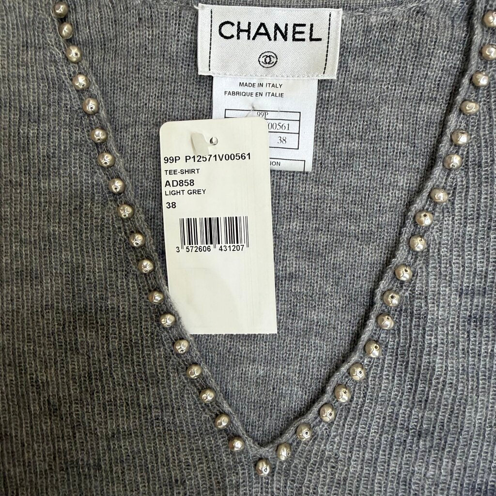 Chanel Cashmere Pearl Collar Sweater Grey 38 – Urban Exchange