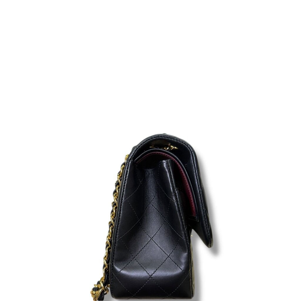 CHANEL ブラックレザー バッグ Chanel Double Flap Lambskin Shoulder Bag Black Jumbo – Urban Exchange