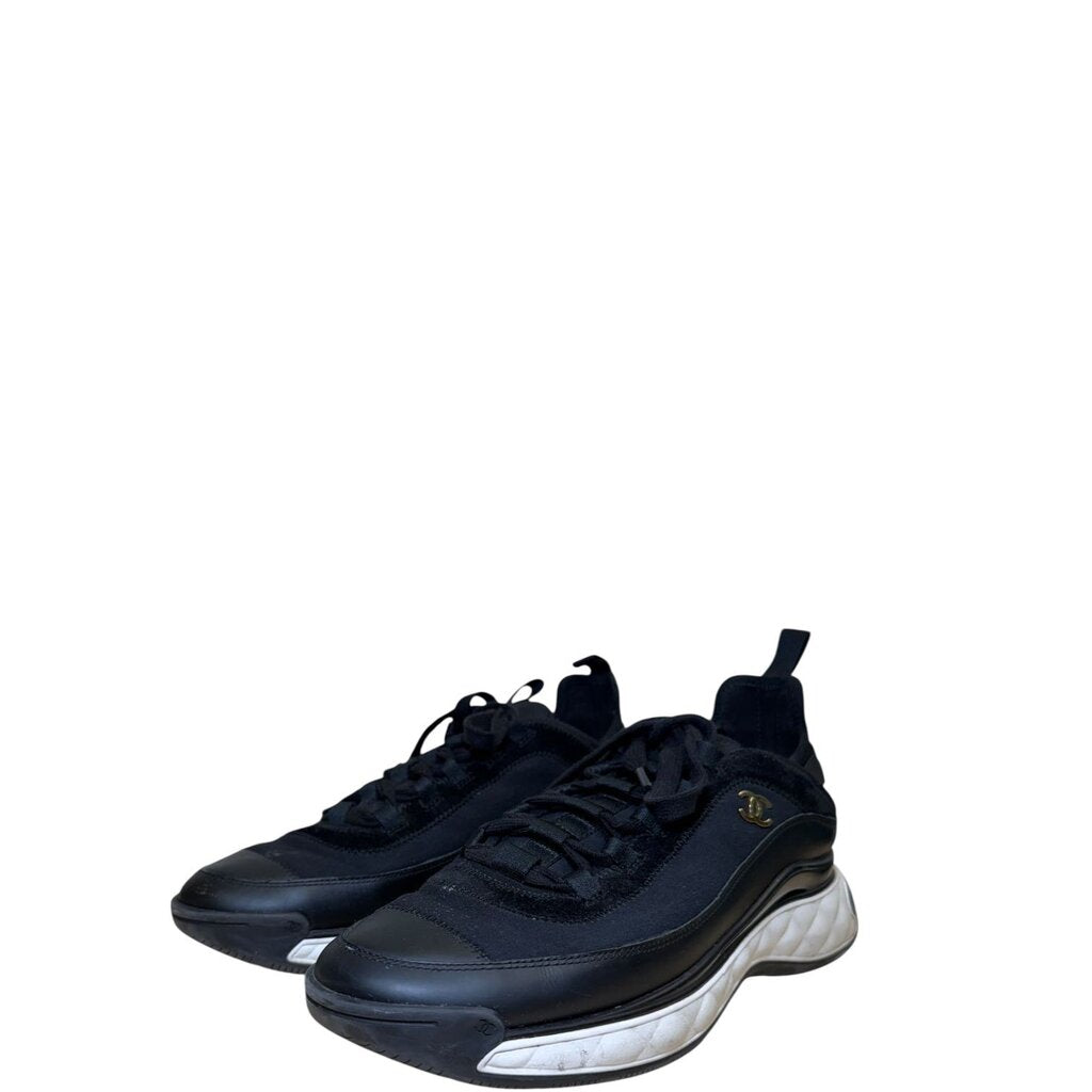 Chanel Velvet Calfskin Mixed Fibers CC Sneakers Black 41.5 – Urban