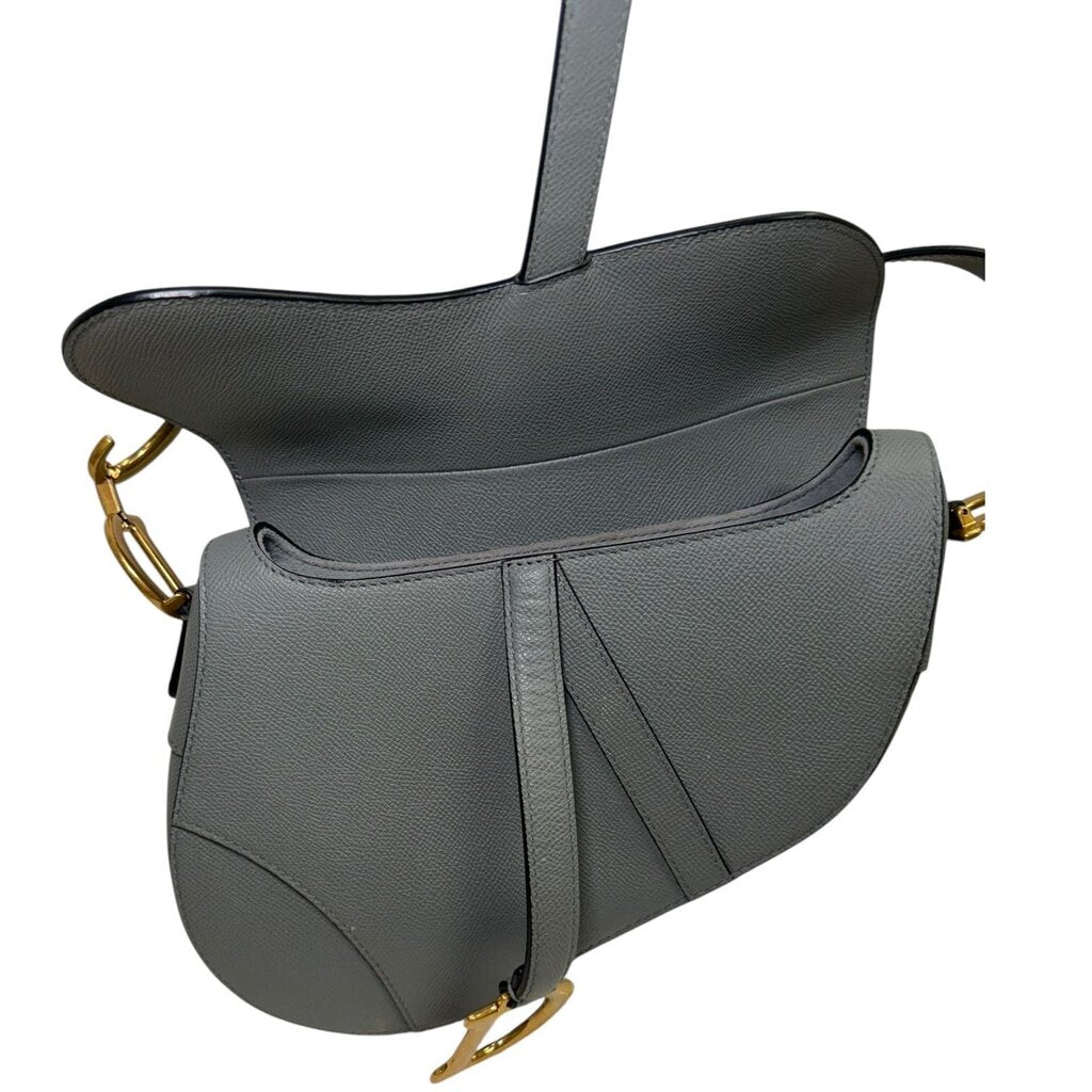 【良品】Christian Diorパテントレザー ボディバッググレー Christian Dior Saddle Grained Calfskin Shoulder Bag Stone Gray
