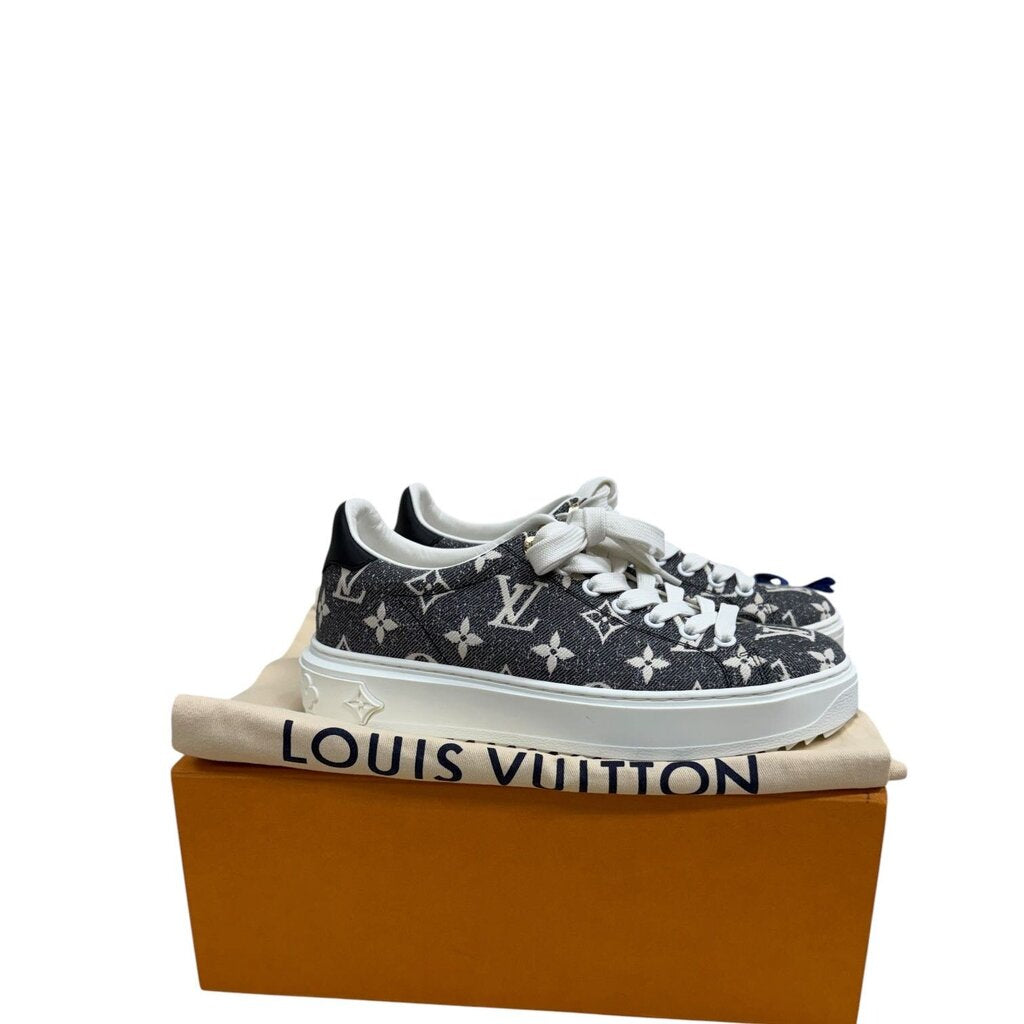 Louis Vuitton Time Out Monogram Canvas Sneakers Gray 36 – Urban