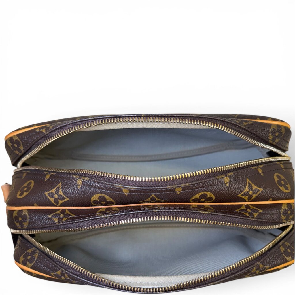 Louis Vuitton LV Reporter Crossbody Messenger Bag Monogram PM
