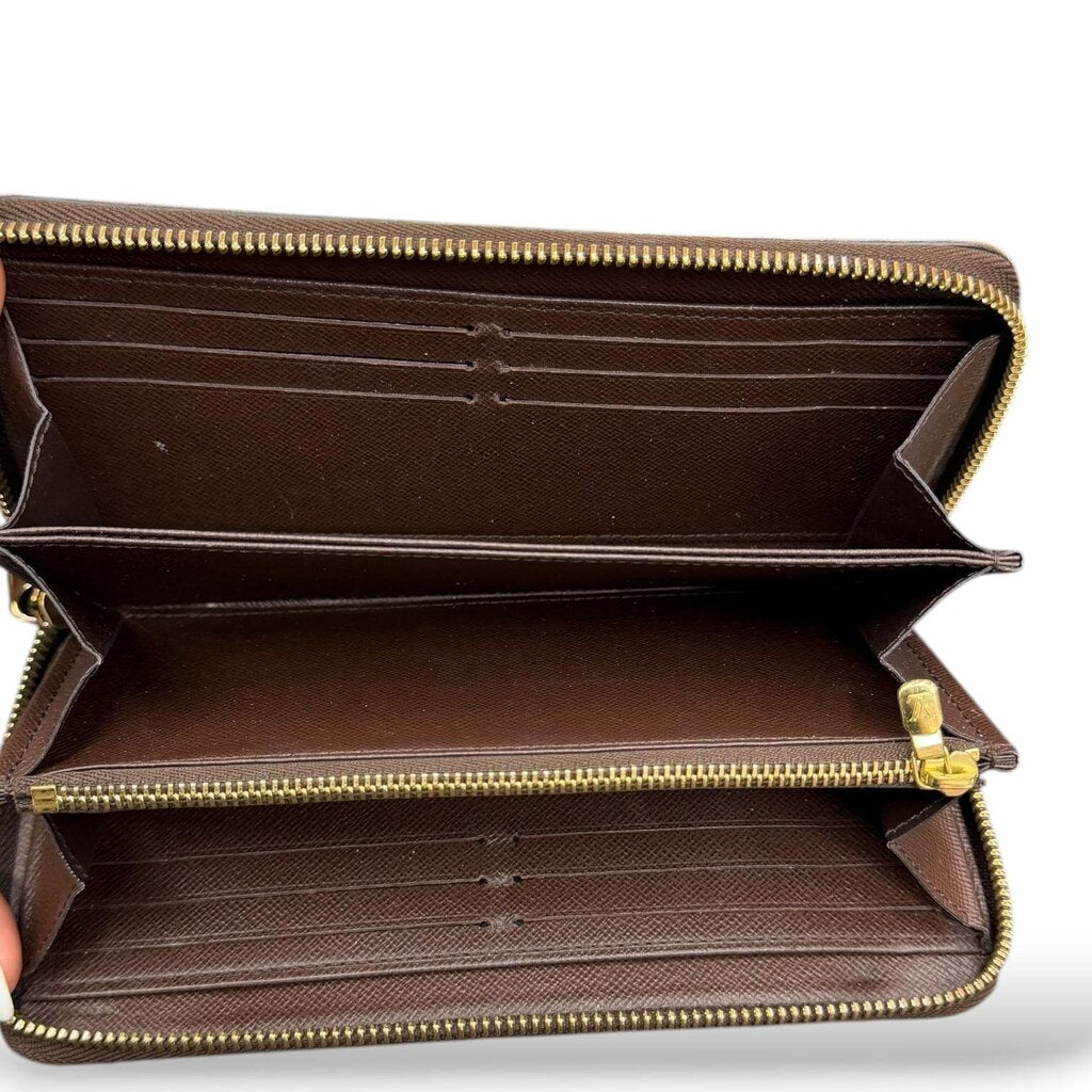Louis Vuitton LV Zippy Wallet Damier Ebene – Urban Exchange